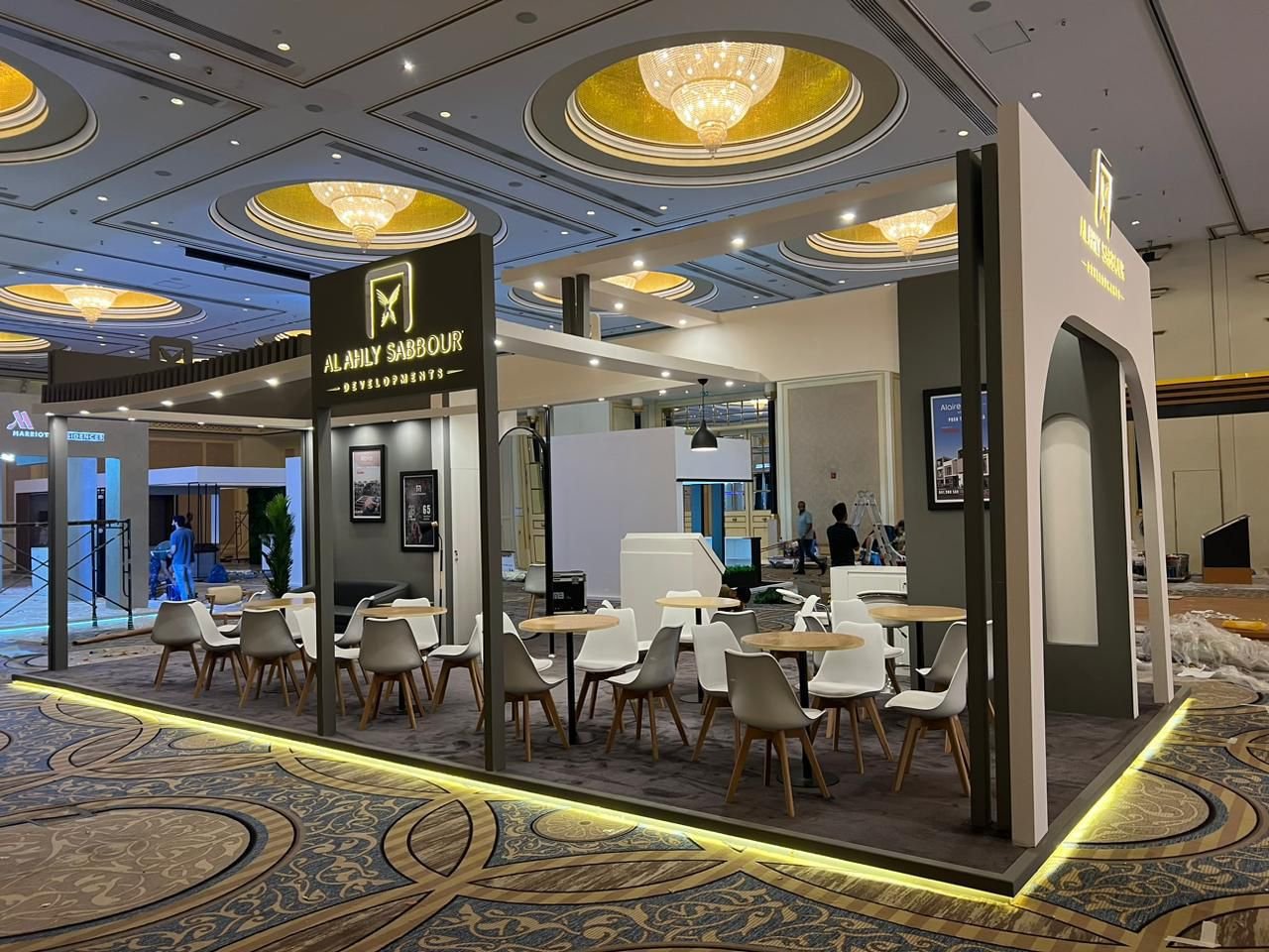 نقدم لكم خدمات متكاملة لتصميم وتنفيذ المعارض والمؤتمرات والفعاليات بأعلى معايير الجودة والاحترافية. ✨ من الفكرة إلى التنفيذ، نوفر كل ما تحتاجه لضمان نجاح فعاليتك: 🎨 تصميم وتنفيذ الديكورات الداخلية والخارجية بما يعكس هوية علامتك التجارية. 🖥️ شاشات عرض بجميع المقاسات لتجربة بصرية مميزة. 🪑 تجهيزات وأثاث راقٍ يناسب جميع أنواع الفعاليات. ☕ خدمات ضيافة متكاملة لضمان راحة ضيوفك. 📸 تصوير احترافي للفعاليات لتوثيق أجمل اللحظات بأعلى جودة. نحوّل رؤيتك إلى تجربة واقعية تبهر الحضور وتحقق أهدافك